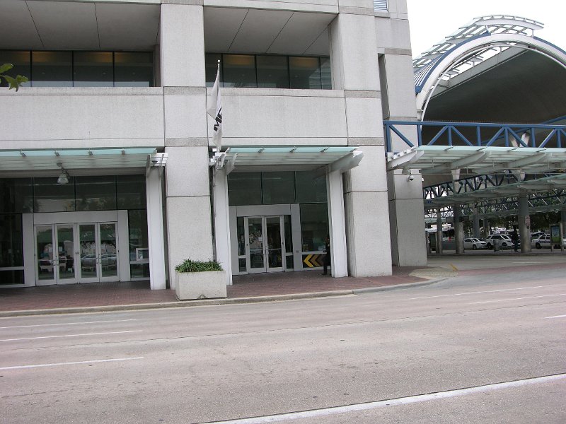 Main Terminal 1900 Travis at 900 St Joseph (22)